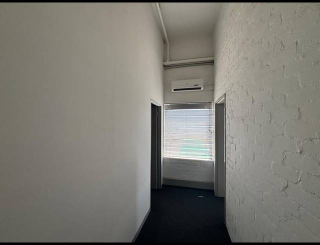 1,024M² OFFICE TO LET IN BELLVILLE SOUTH INDUSTRIA